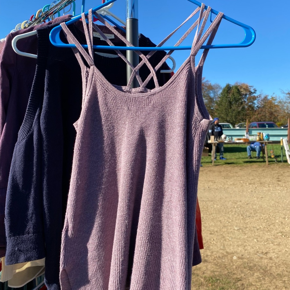 Cutout American Eagle sweater tank top
